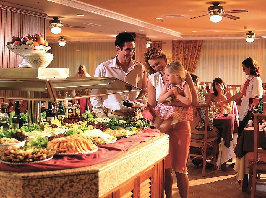 Hotel Riu Oliva Beach Resort Corralejo 3*,  Spanien